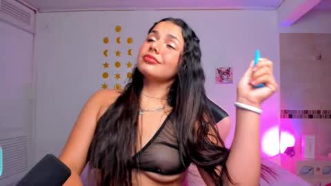 Snapshot of pinkpantherr_ chatting on November 16, 2025, 12:38 am Sarah .. online show from November 16, 2025, 12:38 am