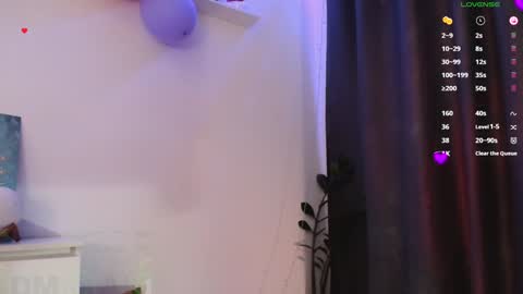 Perlita online show from January 22, 2025, 9:21 pm