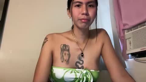 pinkpuxxx online show from September 16, 2025, 2:56 am