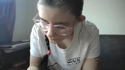 Snapshot of pinkwife97 chatting on October 20, 2025, 1:11 pm pinkwife97 online show from October 20, 2025, 1:11 pm