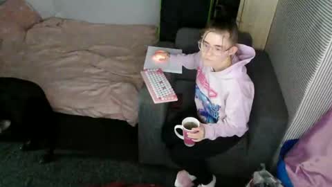 Snapshot of pinkwife97 chatting on November 19, 2025, 3:12 pm pinkwife97 online show from November 19, 2025, 3:12 pm