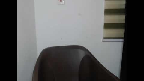 pinkxsugar online show from November 10, 2025, 8:57 am