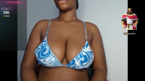 pinkxsugar online show from November 23, 2025, 8:25 am