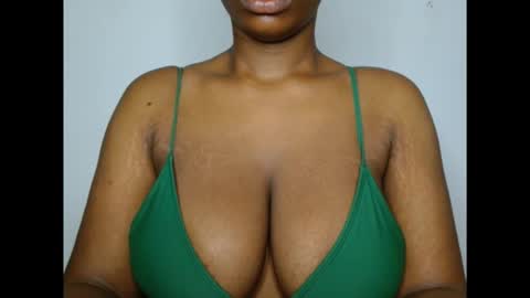 Snapshot of pinkxsugar chatting on February 16, 2026, 3:46 am pinkxsugar online show from February 16, 2026, 3:46 am