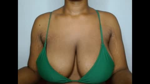 Snapshot of pinkxsugar chatting on February 17, 2026, 4:20 am pinkxsugar online show from February 17, 2026, 4:20 am