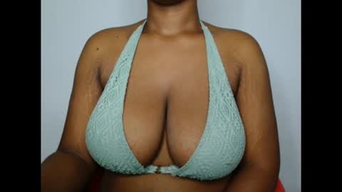 Snapshot of pinkxsugar chatting on February 22, 2026, 10:41 pm pinkxsugar online show from February 22, 2026, 10:41 pm