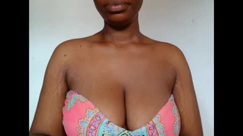 Snapshot of pinkxsugar chatting on February 23, 2026, 1:08 pm pinkxsugar online show from February 23, 2026, 1:08 pm