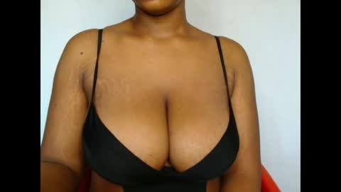 Snapshot of pinkxsugar chatting on February 28, 2026, 1:56 pm pinkxsugar online show from February 28, 2026, 1:56 pm