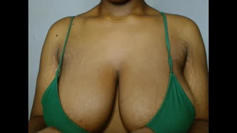 Snapshot of pinkxsugar chatting on March 12, 2026, 7:31 pm pinkxsugar online show from March 12, 2026, 7:31 pm