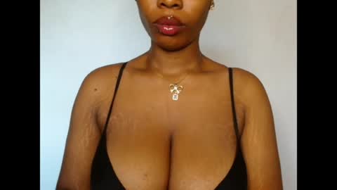Snapshot of pinkxsugar chatting on May 5, 2026, 9:06 am pinkxsugar online show from May 5, 2026, 9:06 am