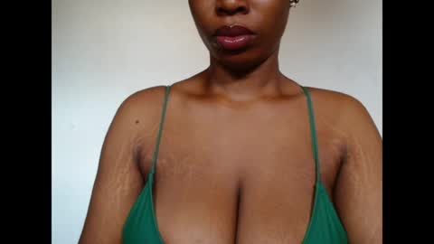 Snapshot of pinkxsugar chatting on May 12, 2026, 8:00 am pinkxsugar online show from May 12, 2026, 8:00 am