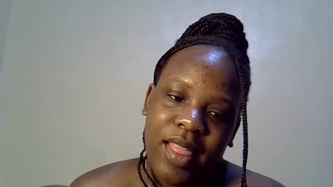 pinky_ebony13 online show from May 9, 2026, 6:24 pm