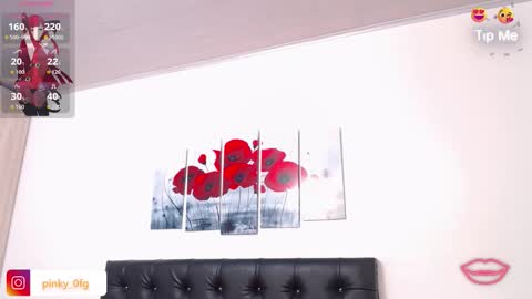 pinky_f00x online show from November 4, 2025, 7:57 pm