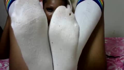 Snapshot of pinky_lov chatting on February 15, 2025, 12:33 pm pinky_lov online show from February 15, 2025, 12:33 pm