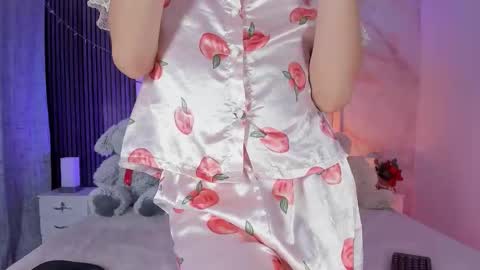 Peachy online show from February 10, 2026, 4:05 am