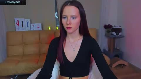 Alina online show from December 8, 2024, 7:32 pm
