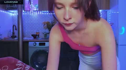 Alina online show from February 2, 2025, 6:42 pm