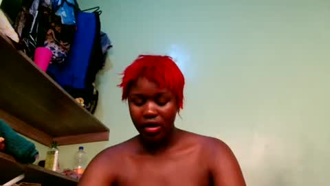 pinky online show from June 17, 2026, 7:48 pm