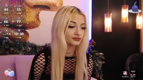 Pinky online show from December 30, 2024, 1:48 am