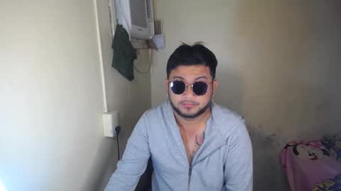 pinoy041087 online show from March 16, 2026, 10:47 pm