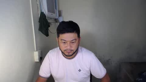pinoy041087 online show from March 22, 2026, 8:01 pm