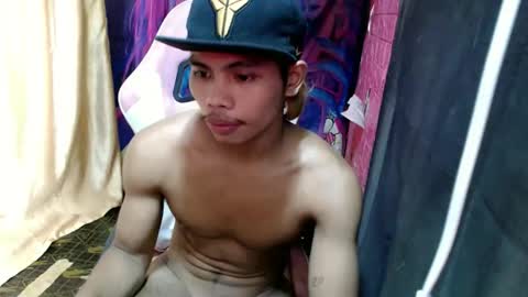 Snapshot of pinoy_fuckboy69 chatting on February 15, 2026, 8:02 am pinoy_fuckboy69 online show from February 15, 2026, 8:02 am