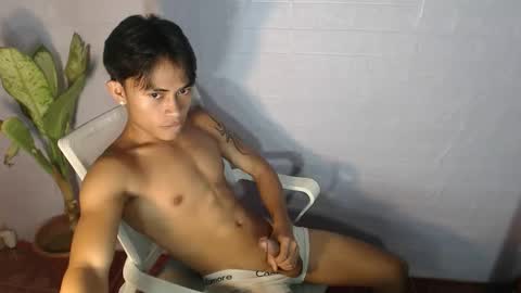 Snapshot of pinoy_palautogxxx chatting on April 7, 2026, 7:36 pm pinoy_palautogxxx online show from April 7, 2026, 7:36 pm