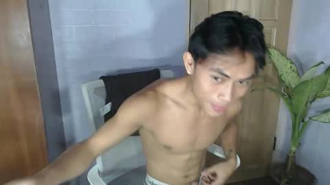 Snapshot of pinoy_palautogxxx chatting on April 10, 2026, 3:06 pm pinoy_palautogxxx online show from April 10, 2026, 3:06 pm