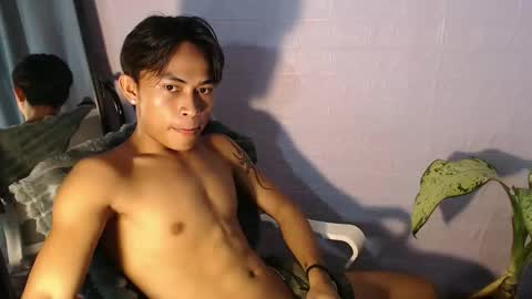 Snapshot of pinoy_palautogxxx chatting on April 18, 2026, 7:07 pm pinoy_palautogxxx online show from April 18, 2026, 7:07 pm