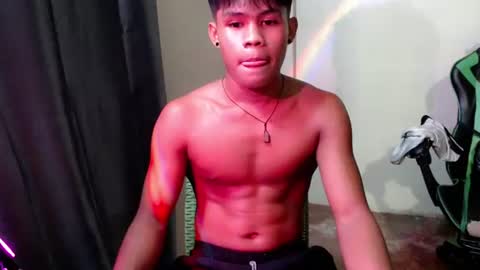 pinoy_shyboy69 online show from April 5, 2026, 11:18 am