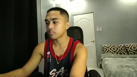 Snapshot of pinoyadriannexxx chatting on September 28, 2025, 10:26 pm Adrianne online show from September 28, 2025, 10:26 pm