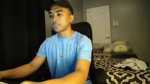 Snapshot of pinoyadriannexxx chatting on October 2, 2025, 2:29 am Adrianne online show from October 2, 2025, 2:29 am