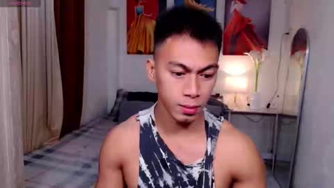 Snapshot of pinoymilker chatting on January 22, 2025, 4:44 am ethan online show from January 22, 2025, 4:44 am