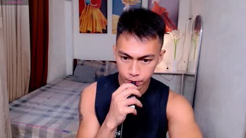 Snapshot of pinoymilker chatting on February 6, 2025, 5:46 am ethan online show from February 6, 2025, 5:46 am