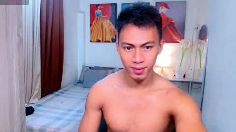 Snapshot of pinoymilker chatting on February 20, 2025, 7:52 pm ethan online show from February 20, 2025, 7:52 pm