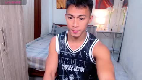 Snapshot of pinoymilker chatting on March 6, 2025, 3:57 am ethan online show from March 6, 2025, 3:57 am