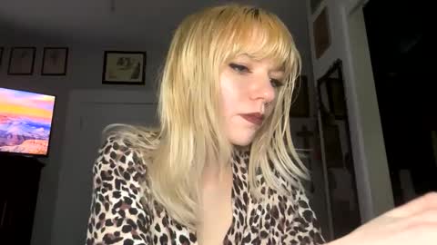 Goddess Lav  online show from February 20, 2025, 4:39 am