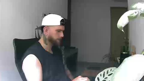 Snapshot of pipe1203 chatting on March 17, 2026, 3:04 pm pipe1203 online show from March 17, 2026, 3:04 pm