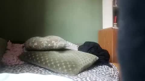 Snapshot of pisces922 chatting on November 1, 2025, 7:10 am Dominik online show from November 1, 2025, 7:10 am