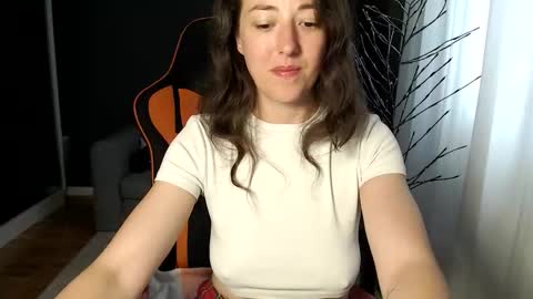 piscesgirl06 online show from September 12, 2025, 5:18 am