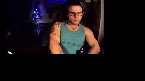 Snapshot of pitrs30sexy chatting on January 5, 2026, 10:35 pm pitrs30sexy online show from January 5, 2026, 10:35 pm