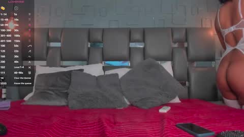 PittAndLunaa69 online show from March 8, 2025, 12:09 pm