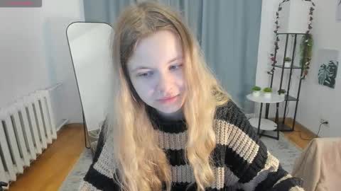 Snapshot of pixel_nest chatting on October 16, 2025, 5:30 am Olga online show from October 16, 2025, 5:30 am