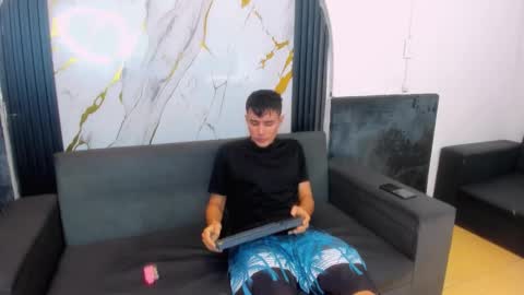 pixelboy_ online show from February 6, 2026, 11:57 am