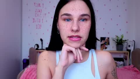 Molly online show from May 24, 2026, 6:07 am