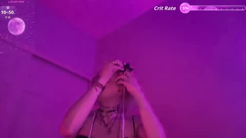 pixie_praxis online show from September 27, 2025, 3:00 am