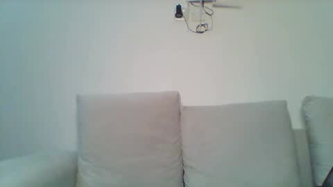 Snapshot of pixie_roman chatting on October 20, 2025, 9:10 am Majesty online show from October 20, 2025, 9:10 am