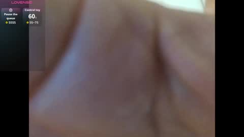 PixieLuxXx online show from May 5, 2026, 3:42 pm