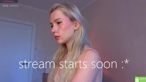 Emmy and Edward online show from March 3, 2026, 11:05 am