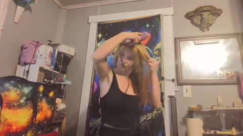 Snapshot of pizzedwife chatting on May 2, 2026, 3:17 pm pizzedwife online show from May 2, 2026, 3:17 pm